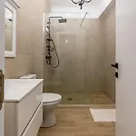 Onix Infinity Pool & 195 * Năvodari