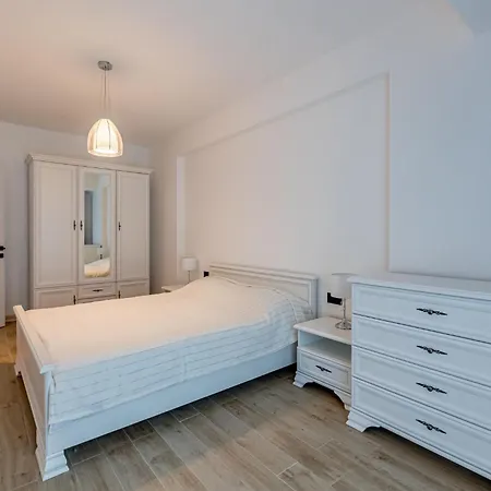 Appartement Onix Infinity Pool & 195 *