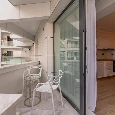 Onix Infinity Pool & 195 Appartement