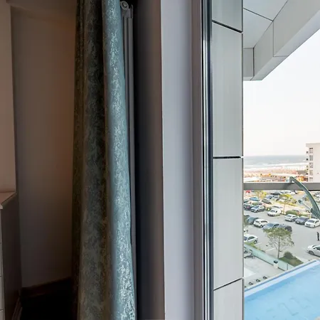 Appartement Onix Infinity Pool & 195 *